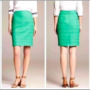 Banana Republic Tweed Emerald Green Pencil Skirt Size 2